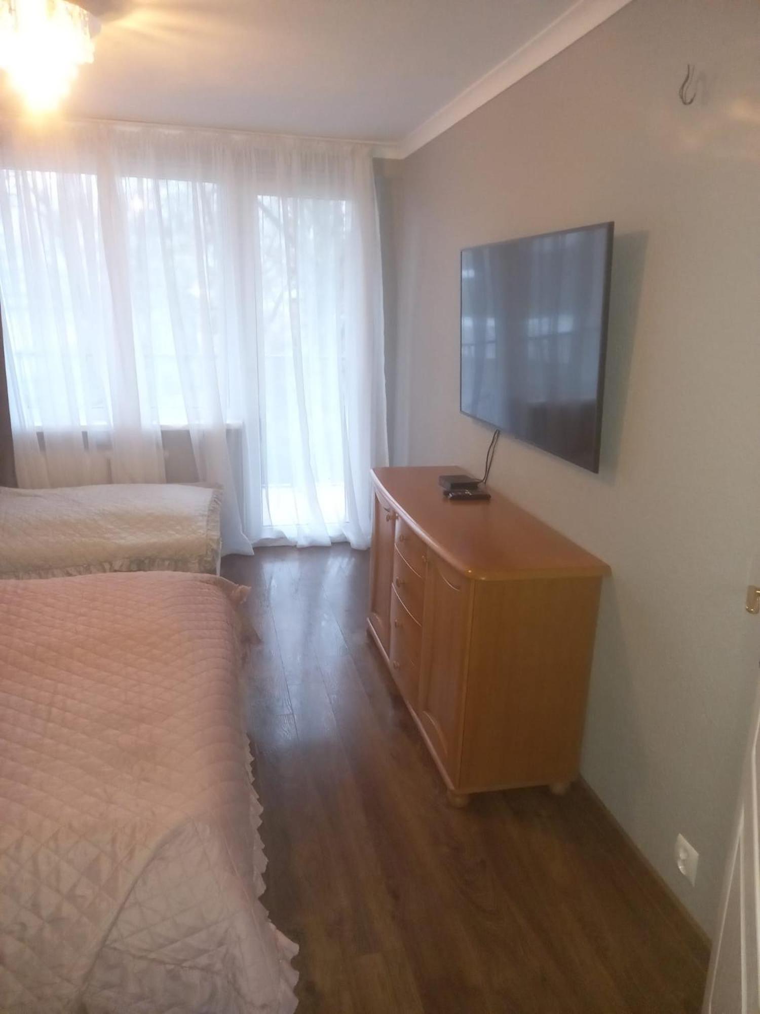 Apartament Blisko Centrum Miasta Ζιελόνα Γκόρα Εξωτερικό φωτογραφία